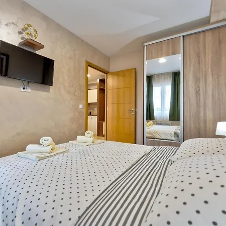 Gold Spot * 兹拉蒂博尔